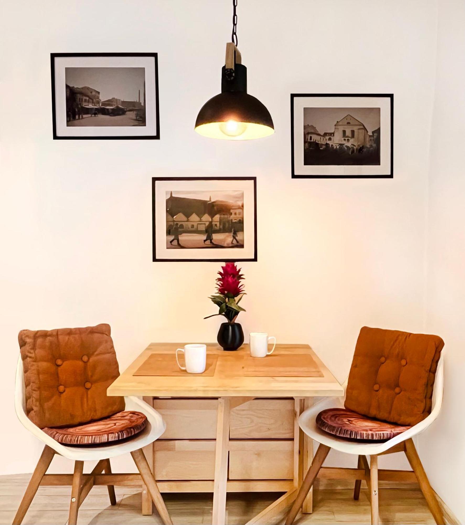 2-Room Apartment With Kitchen, Heart Of Cracow Old Town Krakow Exterior photo